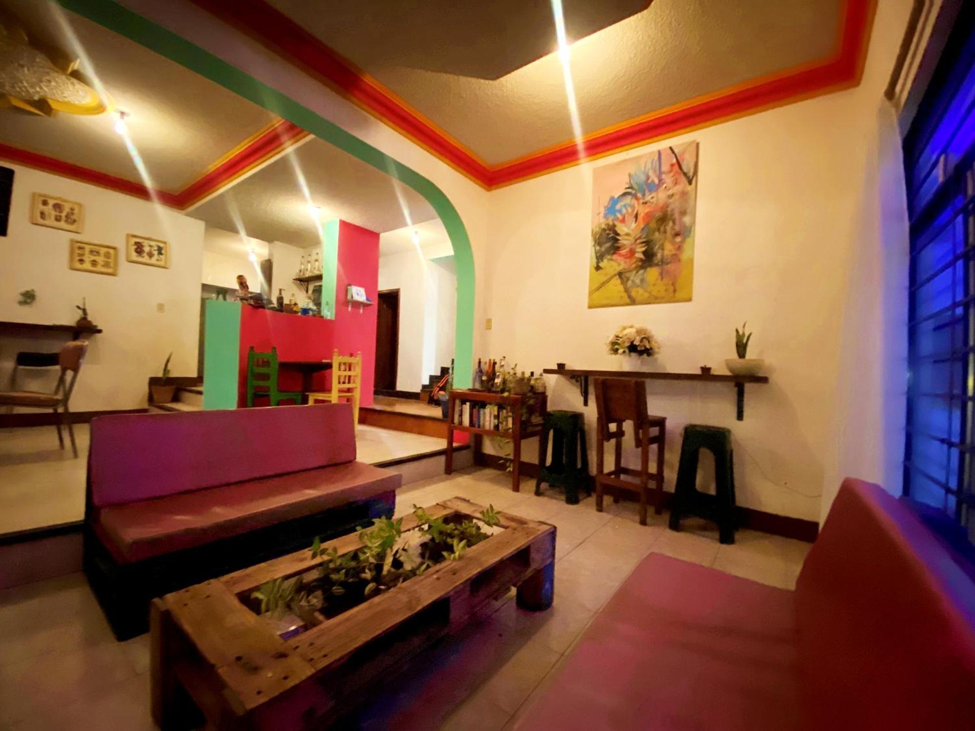 Хостел Casa El Mundo Oaxaca Экстерьер фото