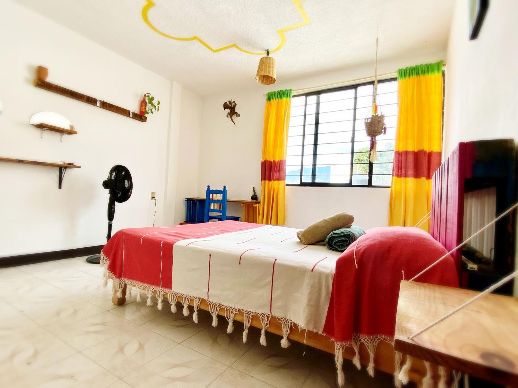 Хостел Casa El Mundo Oaxaca Экстерьер фото