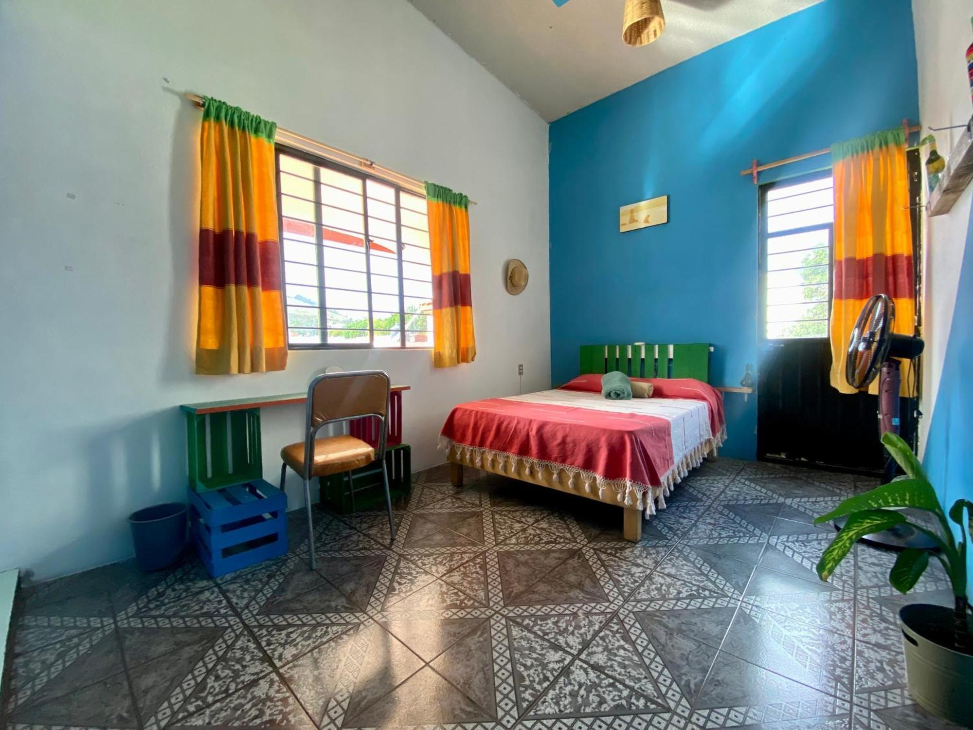 Хостел Casa El Mundo Oaxaca Экстерьер фото